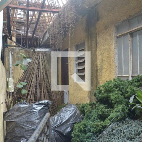 Casa à venda com 720m², 5 quartos e 3 vagasÁrea Externa