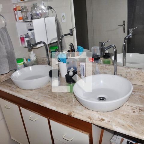 Casa à venda com 180m², 4 quartos e 3 vagasBanheiro/Quarto