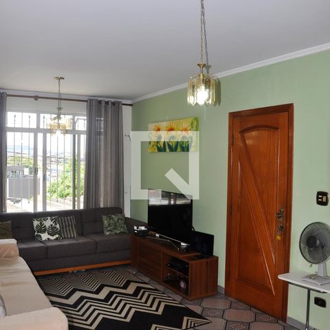 Casa à venda com 180m², 4 quartos e 3 vagassala