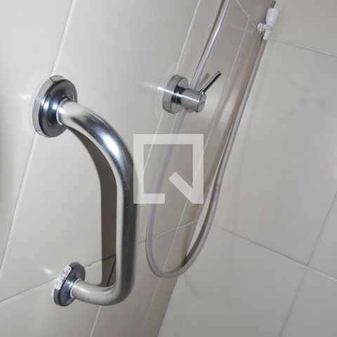 Casa à venda com 180m², 4 quartos e 3 vagasBanheiro/Quarto