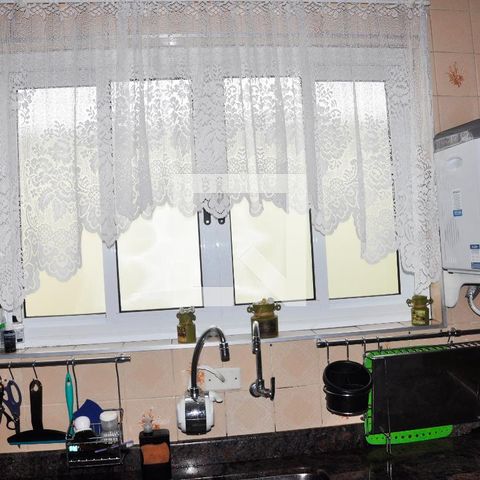 Casa à venda com 180m², 4 quartos e 3 vagasCozinha