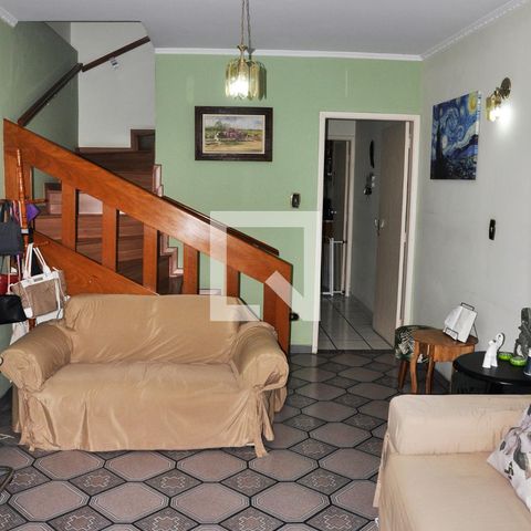 Casa à venda com 180m², 4 quartos e 3 vagassala