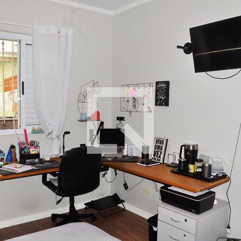 Casa à venda com 180m², 4 quartos e 3 vagasQuarto 2