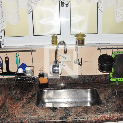 Casa à venda com 180m², 4 quartos e 3 vagasCozinha