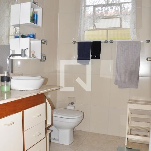 Casa à venda com 180m², 4 quartos e 3 vagasBanheiro/Quarto