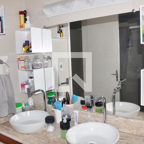 Casa à venda com 180m², 4 quartos e 3 vagasBanheiro/Quarto