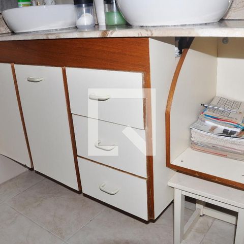 Casa à venda com 180m², 4 quartos e 3 vagasBanheiro/Quarto