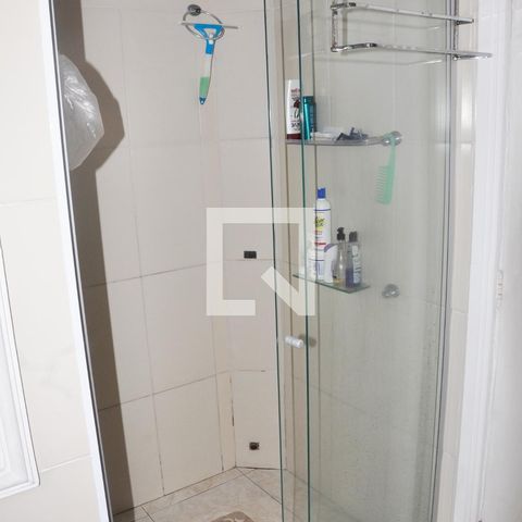 Casa à venda com 180m², 4 quartos e 3 vagasBanheiro/Quarto