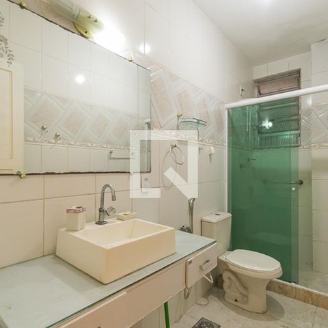 Apartamento à venda com 70m², 2 quartos e sem vagaBanheiro