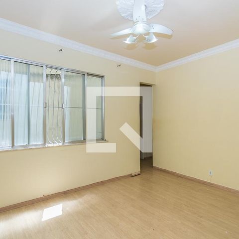 Apartamento à venda com 70m², 2 quartos e sem vagaSala