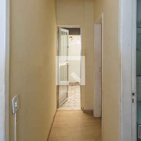 Apartamento à venda com 70m², 2 quartos e sem vagaCorredor