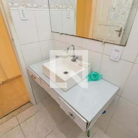 Apartamento à venda com 70m², 2 quartos e sem vagaBanheiro