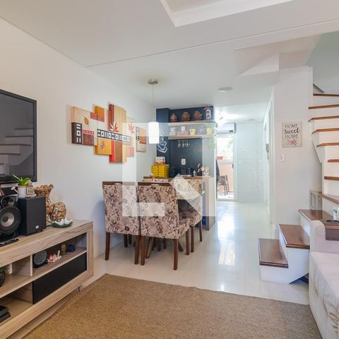 Casa de condomínio à venda com 96m², 2 quartos e 1 vaga Casa de condomínio à venda com 96m², 2 quartos e 1 vagaSala