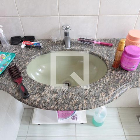 Apartamento à venda com 138m², 3 quartos e 2 vagasBanheiro da Suite