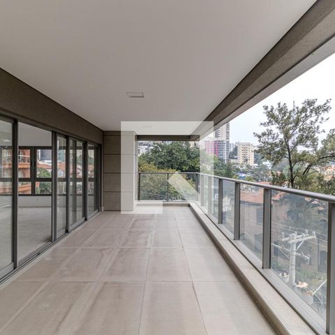 Apartamento à venda com 260m², 3 quartos e 3 vagas Apartamento à venda com 260m², 3 quartos e 3 vagasVaranda da Sala 1