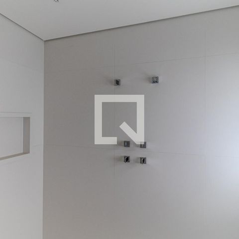 Apartamento à venda com 260m², 3 quartos e 3 vagas Apartamento à venda com 260m², 3 quartos e 3 vagasBanheiro da Suíte 3