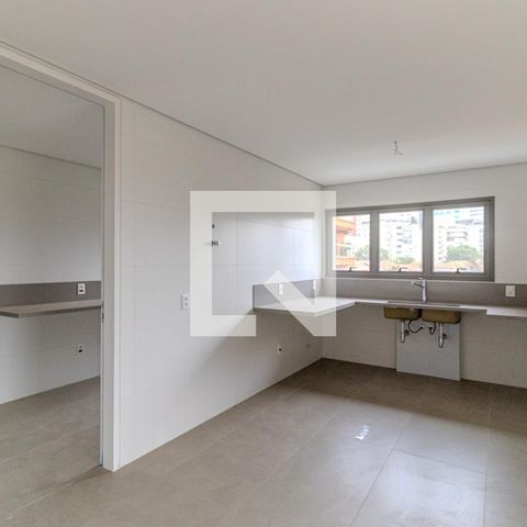 Apartamento à venda com 260m², 3 quartos e 3 vagas Apartamento à venda com 260m², 3 quartos e 3 vagasCozinha