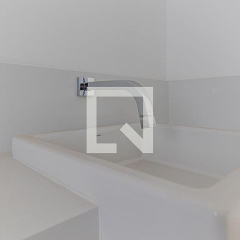 Apartamento à venda com 260m², 3 quartos e 3 vagas Apartamento à venda com 260m², 3 quartos e 3 vagasLavabo