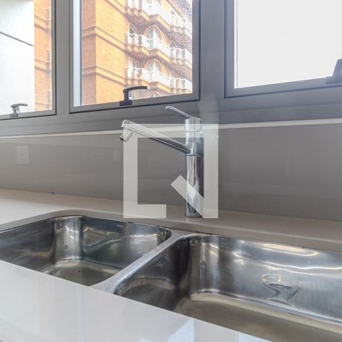 Apartamento à venda com 260m², 3 quartos e 3 vagas Apartamento à venda com 260m², 3 quartos e 3 vagasCozinha