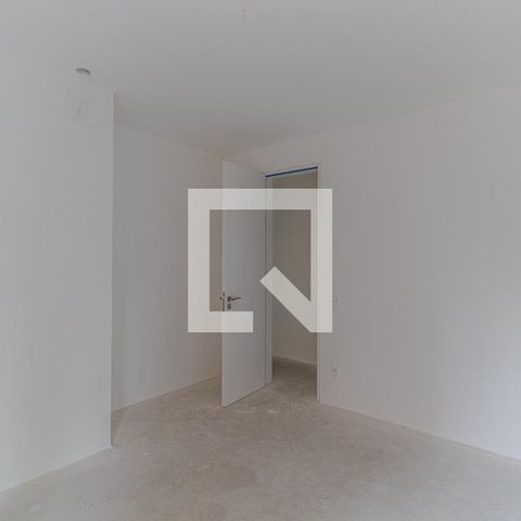 Apartamento à venda com 260m², 3 quartos e 3 vagas Apartamento à venda com 260m², 3 quartos e 3 vagasSuíte 2