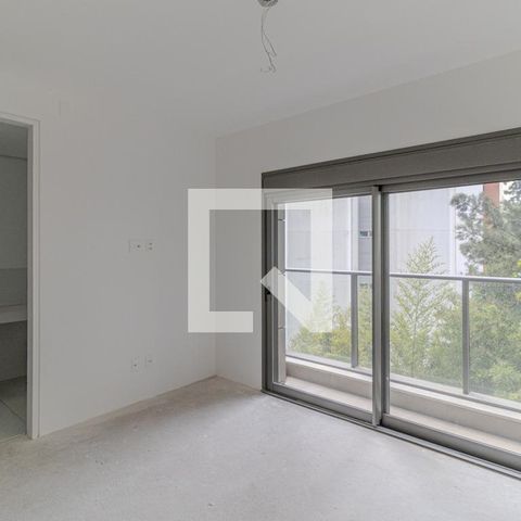 Apartamento à venda com 260m², 3 quartos e 3 vagas Apartamento à venda com 260m², 3 quartos e 3 vagasSuíte 1