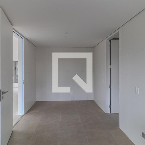 Apartamento à venda com 260m², 3 quartos e 3 vagas Apartamento à venda com 260m², 3 quartos e 3 vagasCozinha