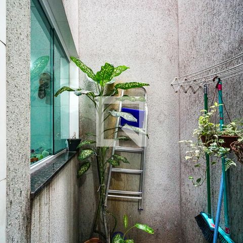 Casa à venda com 75m², 2 quartos e 2 vagasÁrea de serviço