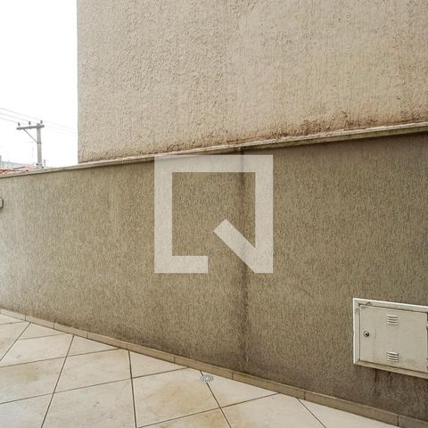 Casa à venda com 75m², 2 quartos e 2 vagasVista da sala