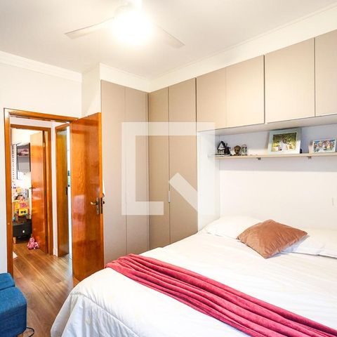 Casa à venda com 75m², 2 quartos e 2 vagasQuarto 02