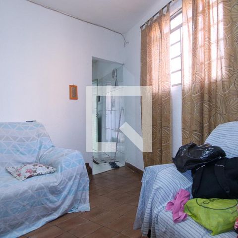 Casa à venda com 213m², 1 quarto e 1 vaga Casa à venda com 213m², 1 quarto e 1 vagaSala
