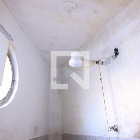 Casa à venda com 213m², 1 quarto e 1 vaga Casa à venda com 213m², 1 quarto e 1 vagaBanheiro