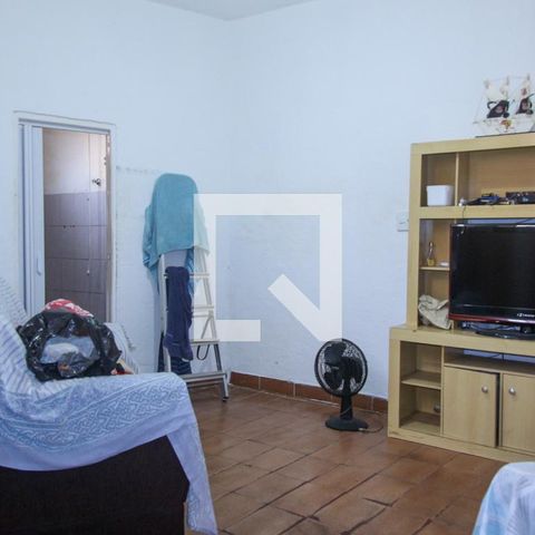 Casa à venda com 213m², 1 quarto e 1 vaga Casa à venda com 213m², 1 quarto e 1 vagaSala