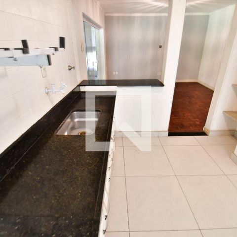 Casa à venda com 160m², 2 quartos e 5 vagasCozinha