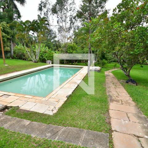 Casa à venda com 160m², 2 quartos e 5 vagasPiscina