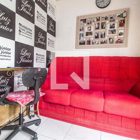 Casa à venda com 80m², 1 quarto e sem vagaSala