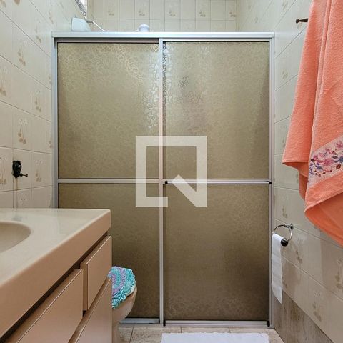 Casa à venda com 131m², 2 quartos e 1 vaga Casa à venda com 131m², 2 quartos e 1 vagaBanheiro 1