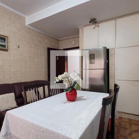 Casa à venda com 131m², 2 quartos e 1 vaga Casa à venda com 131m², 2 quartos e 1 vagaCozinha