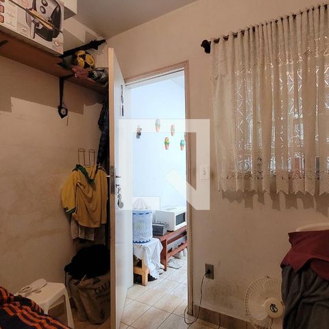 Casa à venda com 131m², 2 quartos e 1 vaga Casa à venda com 131m², 2 quartos e 1 vagaQuarto de serviço
