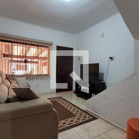 Casa à venda com 131m², 2 quartos e 1 vaga Casa à venda com 131m², 2 quartos e 1 vagaSala
