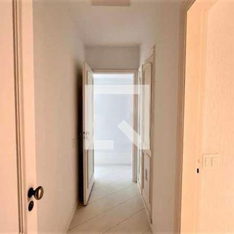 Apartamento à venda com 240m², 4 quartos e 1 vaga