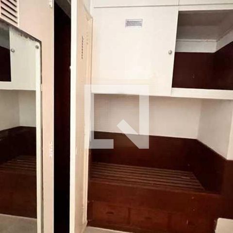 Apartamento à venda com 240m², 4 quartos e 1 vaga