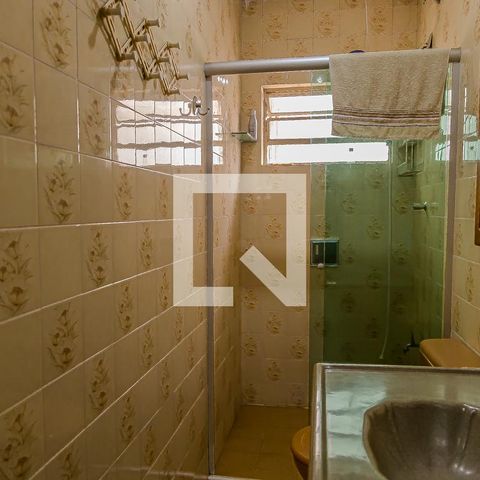 Casa de condomínio à venda com 150m², 5 quartos e 1 vaga Casa de condomínio à venda com 150m², 5 quartos e 1 vagaBanheiro Social