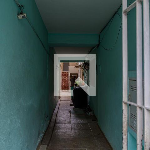 Casa de condomínio à venda com 150m², 5 quartos e 1 vaga Casa de condomínio à venda com 150m², 5 quartos e 1 vagaCorredor