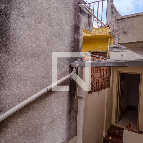 Casa de condomínio à venda com 150m², 5 quartos e 1 vaga Casa de condomínio à venda com 150m², 5 quartos e 1 vagaVista do Quarto 2