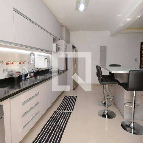 Casa para alugar com 250m², 3 quartos e 3 vagasCozinha