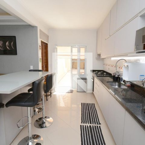 Casa para alugar com 250m², 3 quartos e 3 vagasCozinha