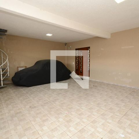Casa para alugar com 250m², 3 quartos e 3 vagasGaragem