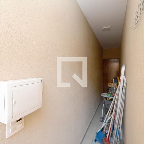 Casa para alugar com 250m², 3 quartos e 3 vagasEntrada de serviço