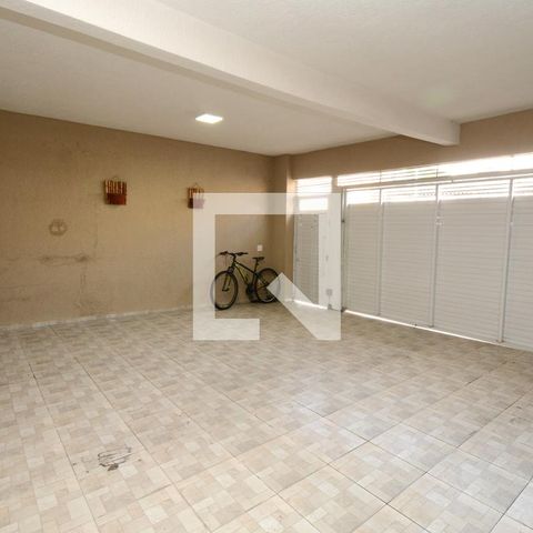 Casa para alugar com 250m², 3 quartos e 3 vagasGaragem