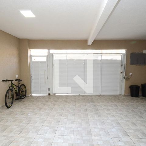 Casa para alugar com 250m², 3 quartos e 3 vagasGaragem